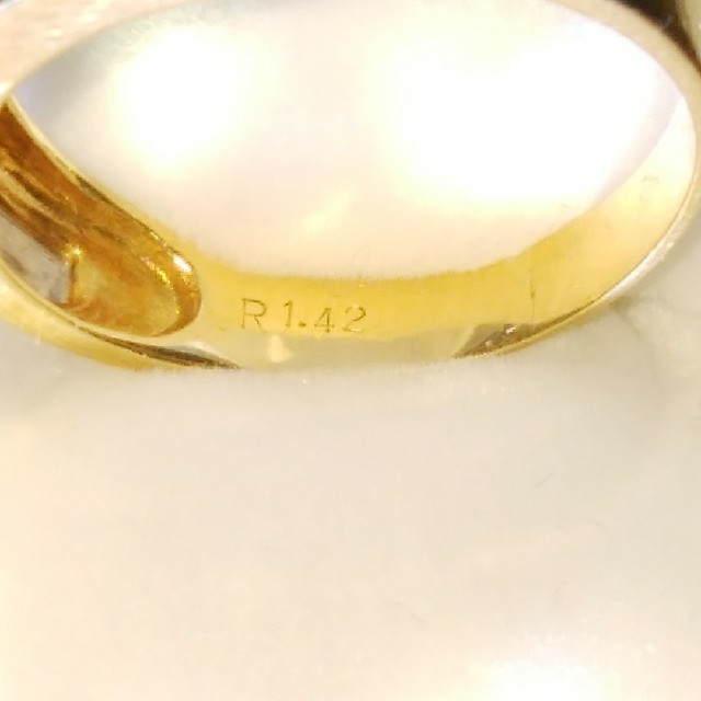 k18とpt900のコンビの指輪です。石はルビーの刻印があります。の通販 by 弥生's shop｜ラクマ