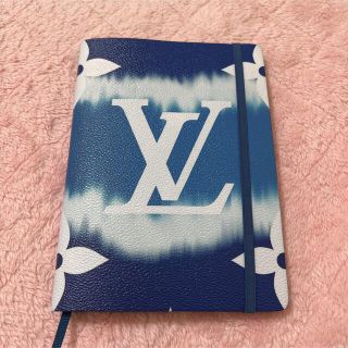 ルイヴィトン(LOUIS VUITTON)の【新品】ルイヴィトン LVエスカル カイエ クレマンス ノート GI0485(ノート/メモ帳/ふせん)