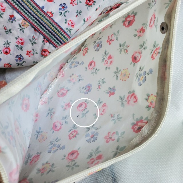 Cath Kidston(キャスキッドソン)のCath Kidston キャス・キッドソン 軽量 トートバッグ レディースのバッグ(トートバッグ)の商品写真