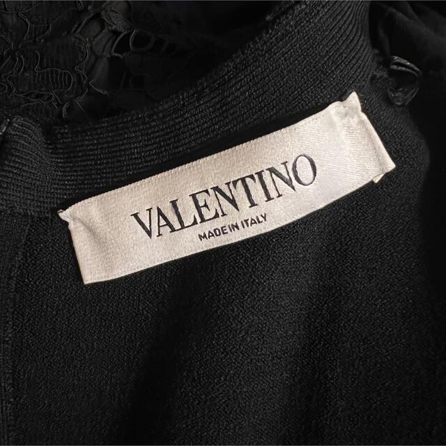 VALENTINO(ヴァレンティノ)のValentino ワンピース　ワンピ　スカラップ　レース　スタッズ レディースのワンピース(ミニワンピース)の商品写真