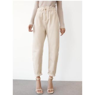 ザラ(ZARA)のZARA  ハイライズデニムパンツ/エクリュ 白(デニム/ジーンズ)