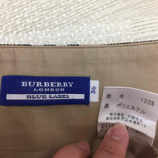 BURBERRY(バーバリー)の訳あり！BURBERRY LONDON BLUE LABEL♡ウールスカート レディースのスカート(ひざ丈スカート)の商品写真