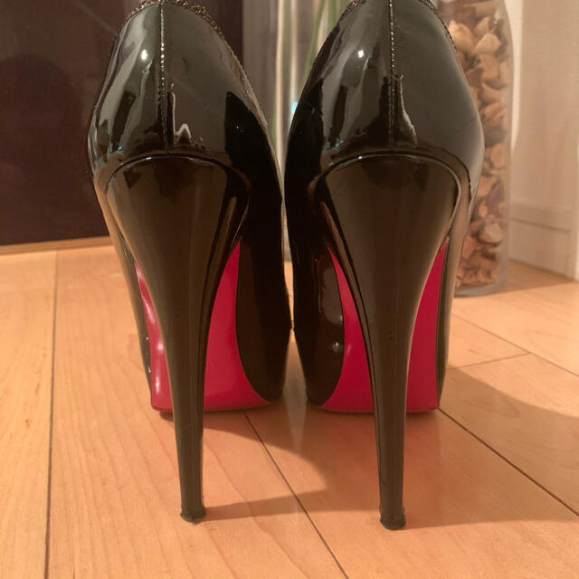 Christian Louboutin(クリスチャンルブタン)のクリスチャンルブタン size36 レディースの靴/シューズ(ハイヒール/パンプス)の商品写真