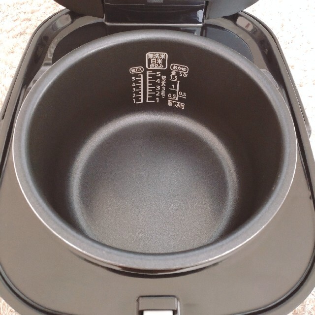 アイリスオーヤマ　炊飯器5.5合