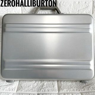 ゼロハリバートン(ZERO HALLIBURTON)の高級 ZERO HALLIBURTON アタッシュケース ビジネスバッグ アルミ(ビジネスバッグ)