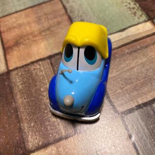 ディズニー(Disney)のディズニー　プチカ　青い自動車　スージー(ミニカー)