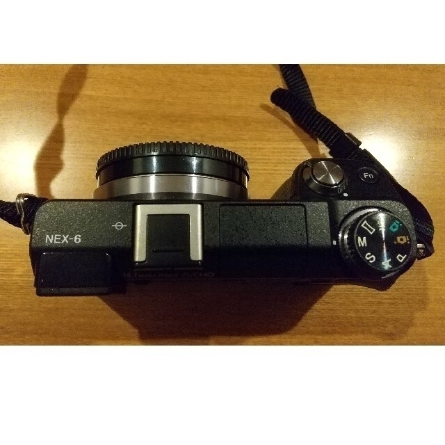 SONY(ソニー)のSony NEX-6 ボディ (出品、今週末まで) スマホ/家電/カメラのカメラ(ミラーレス一眼)の商品写真