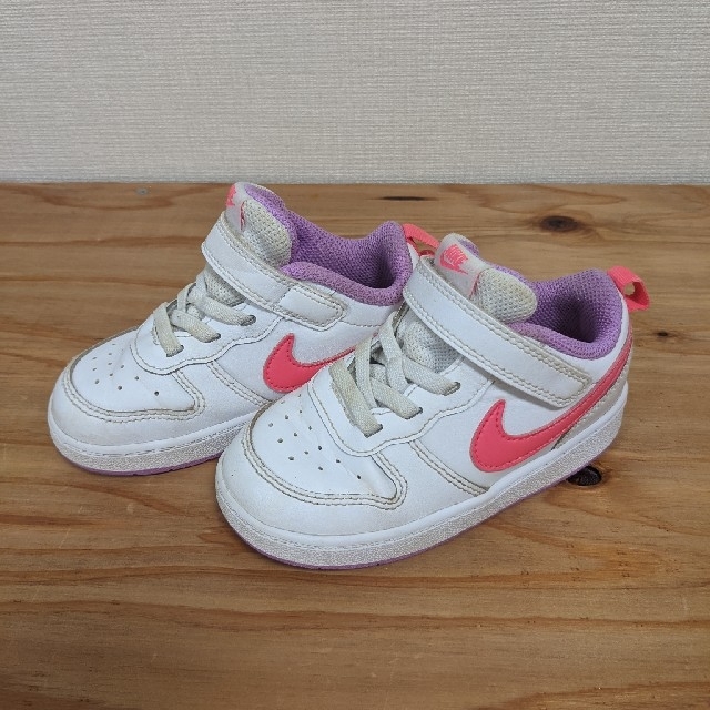 NIKE(ナイキ)のナイキ　14cm　スニーカー　ピンク キッズ/ベビー/マタニティのベビー靴/シューズ(~14cm)(スニーカー)の商品写真