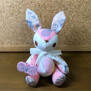 ミナペルホネン(mina perhonen)のハンドメイド ミナペルホネン生地使用 うさぎちゃん(ぬいぐるみ)