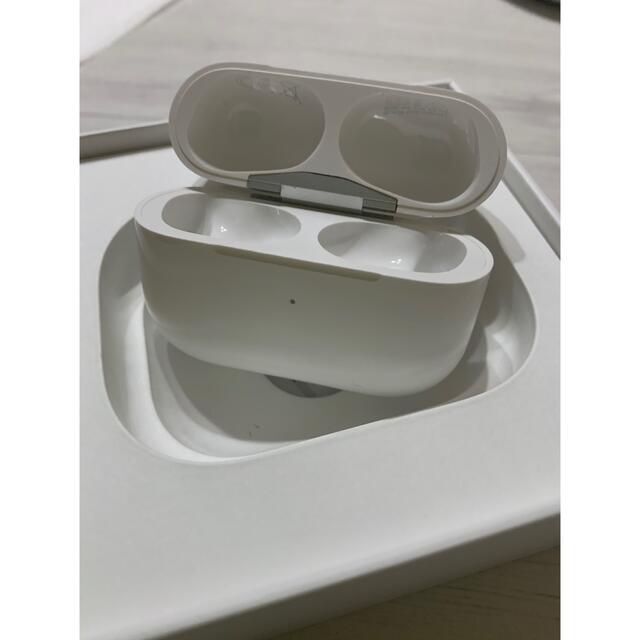 AirPods Pro エアーポッズ　プロ　充電ケース　充電器　Apple