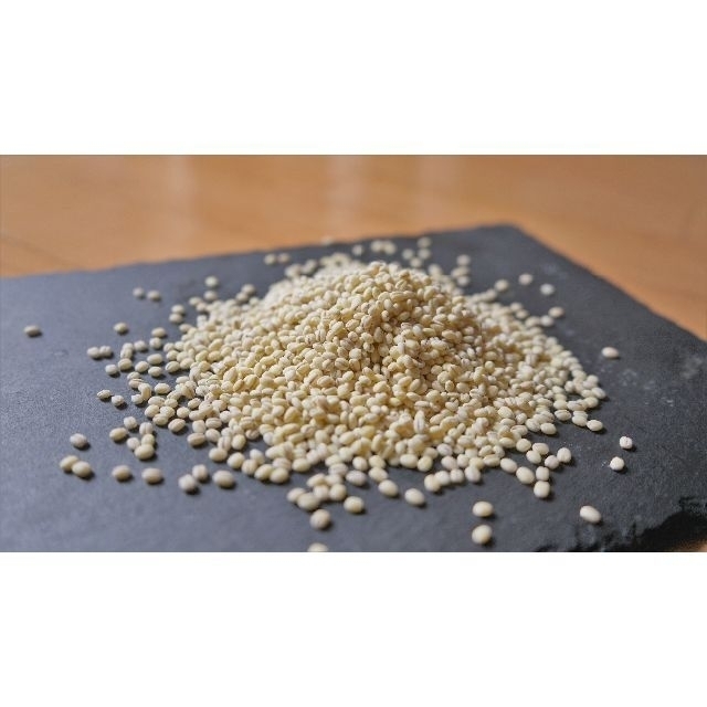 《生産農家直送》岡山西大寺幸せもち麦（キラリモチ精白麦）2kg（500ｇ×４） 食品/飲料/酒の食品(米/穀物)の商品写真
