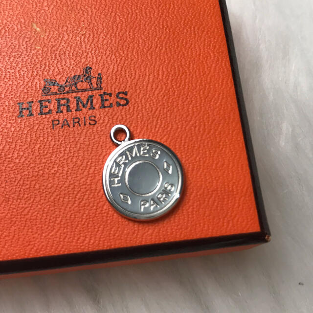 Hermes(エルメス)のRR281　エルメス　セリエ　チャーム　トップ　 レディースのアクセサリー(チャーム)の商品写真