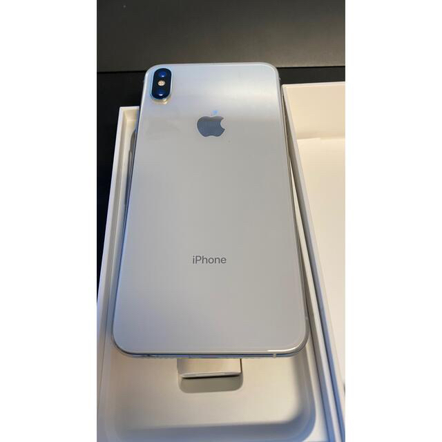 iPhone Xs Max Silver 256 GB SIMフリー スマホ/家電/カメラのスマートフォン/携帯電話(スマートフォン本体)の商品写真