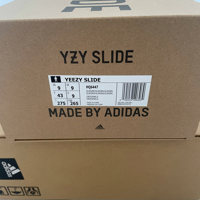 adidas(アディダス)の adidas YEEZY Slide "Glow Green"27.5cm メンズの靴/シューズ(サンダル)の商品写真