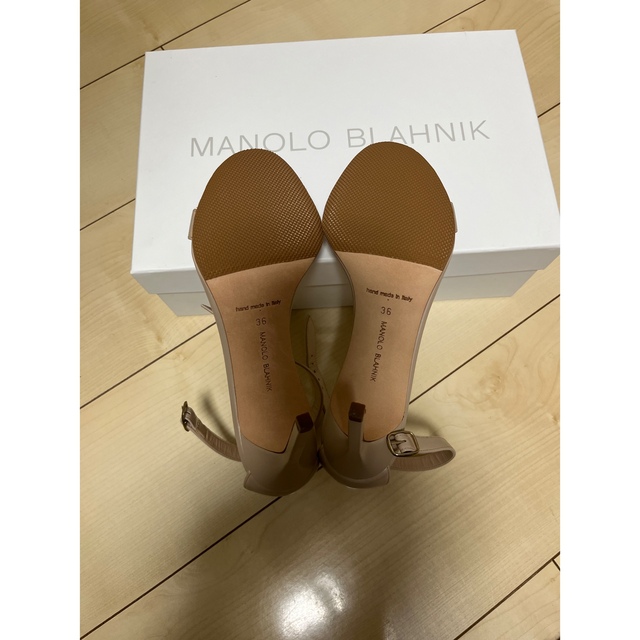 MANOLO BLAHNIK(マノロブラニク)のマノロブラニク ロンハーマン 別注/ハンギシ/ドィロワー レディースの靴/シューズ(ハイヒール/パンプス)の商品写真