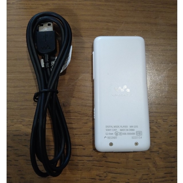 WALKMAN(ウォークマン)のSONY/WALKMAN/DigitalMusicPlayer<NW-S315> スマホ/家電/カメラのオーディオ機器(ポータブルプレーヤー)の商品写真