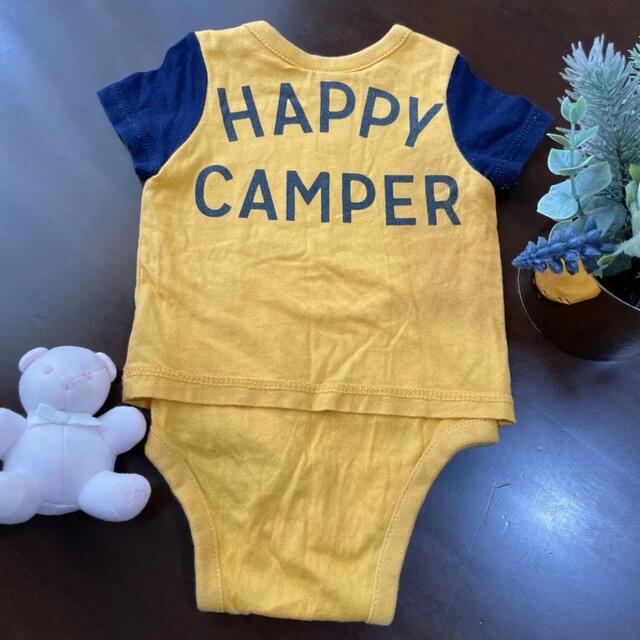 babyGAP(ベビーギャップ)のbabyGAP ロンパース キャンプ 男の子 Tシャツ キッズ/ベビー/マタニティのベビー服(~85cm)(ロンパース)の商品写真