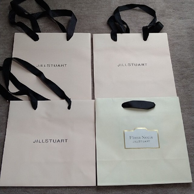 JILLSTUART(ジルスチュアート)のジルスチュアート　ショッパー　4枚セット レディースのバッグ(ショップ袋)の商品写真