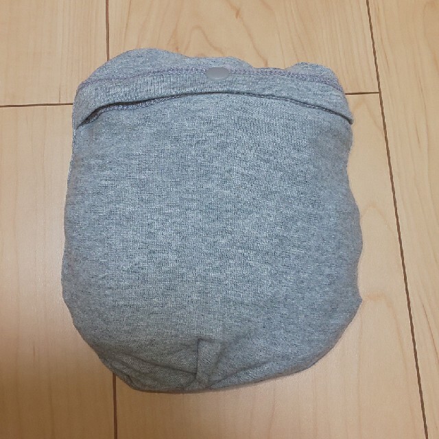 ワールド 薄手のパーカー 90 ポケッタブル 男女兼用 キッズ/ベビー/マタニティのキッズ服男の子用(90cm~)(ジャケット/上着)の商品写真