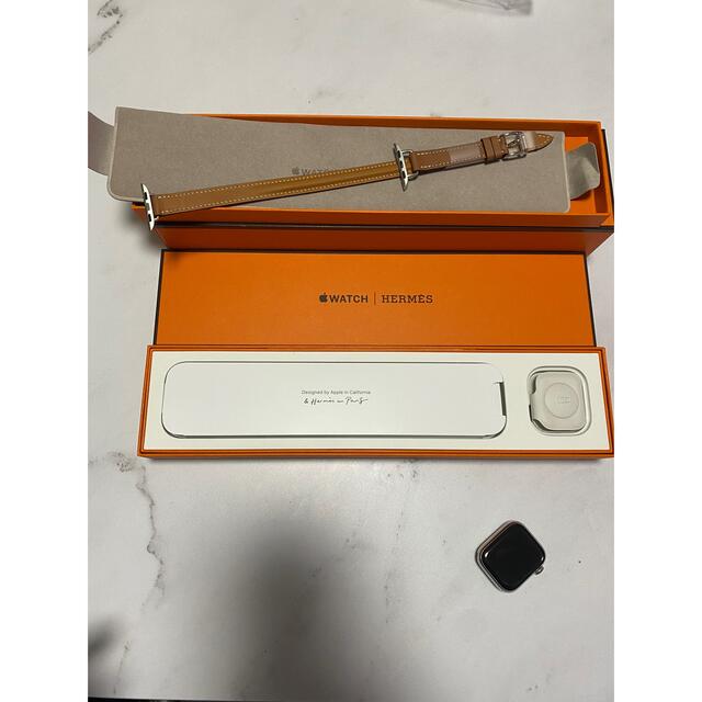 Apple Watch(アップルウォッチ)のちゃちゃまるさん専用HERMES  レディースのファッション小物(腕時計)の商品写真