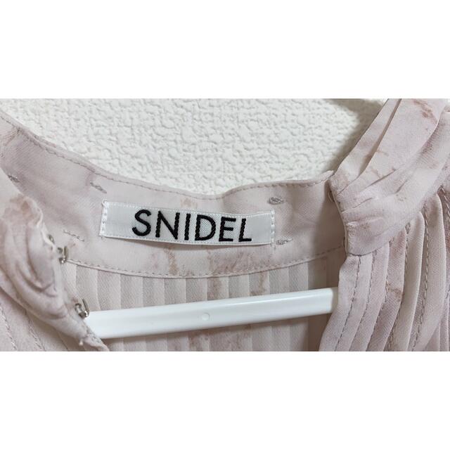 SNIDEL(スナイデル)のSNIDEL プリーツロングワンピース レディースのワンピース(ロングワンピース/マキシワンピース)の商品写真