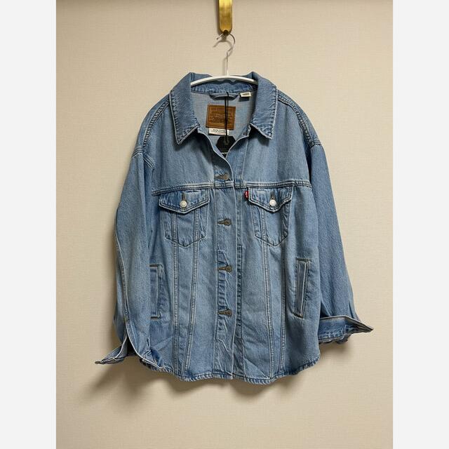 Levi's(リーバイス)の【新品・未使用】Levi's リーバイス デニムシャツジャケット レディースのジャケット/アウター(Gジャン/デニムジャケット)の商品写真