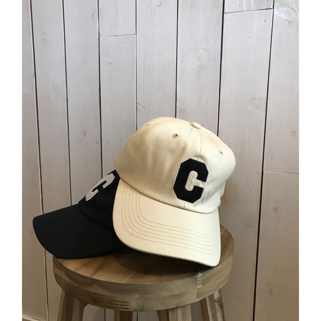 キャップ　CAP イニシャル　C キッズ　レディース　アルファベット レディースの帽子(キャップ)の商品写真