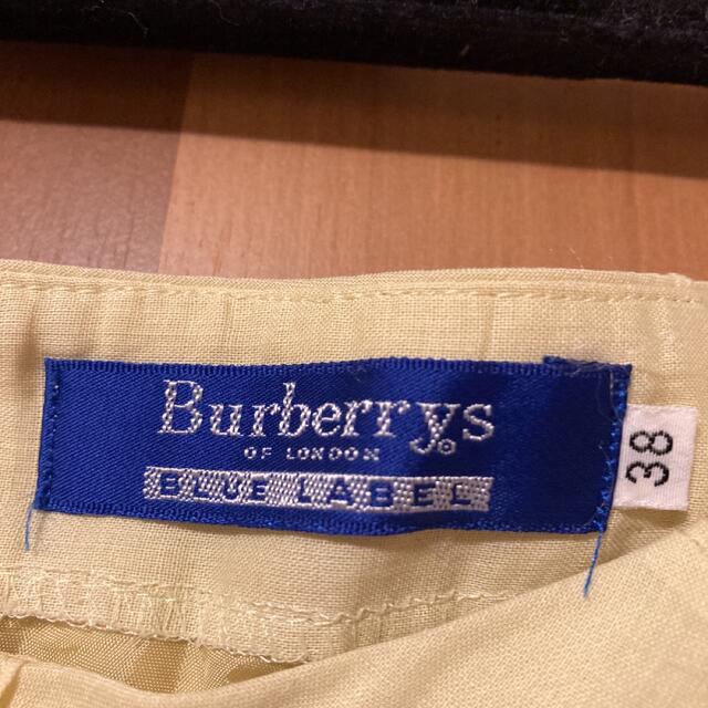 BURBERRY BLUE LABEL(バーバリーブルーレーベル)の【Burberry】可愛いスカート レモンイエロー♪ レディースのスカート(ひざ丈スカート)の商品写真