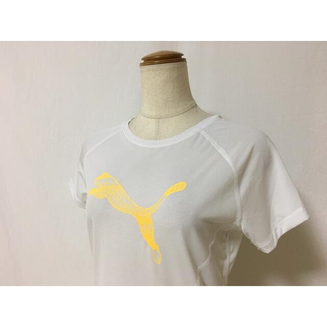 PUMA(プーマ)のT370新品PUMA コアラン ロゴ ショートスリーブTシャツSサイズ￥3850 スポーツ/アウトドアのトレーニング/エクササイズ(トレーニング用品)の商品写真