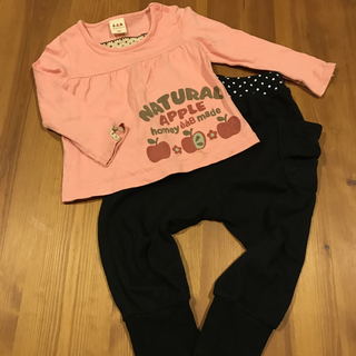 エーアーベー(e.a.B)のピンクカットソーと黒パンツ セット(Tシャツ/カットソー)