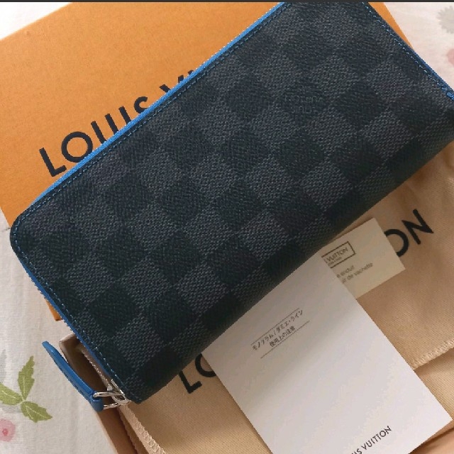 LOUIS VUITTON(ルイヴィトン)のルイヴィトン　大人気！ダミエシリーズ メンズのファッション小物(長財布)の商品写真