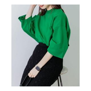 センスオブプレイスバイアーバンリサーチ(SENSE OF PLACE by URBAN RESEARCH)の【GREEN】『ユニセックス』ショートレングスエクストラルーズTシャツ(Tシャツ/カットソー(半袖/袖なし))