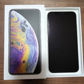 アップル iPhoneXS 64GB Silver【不具合なし】(スマートフォン本体)