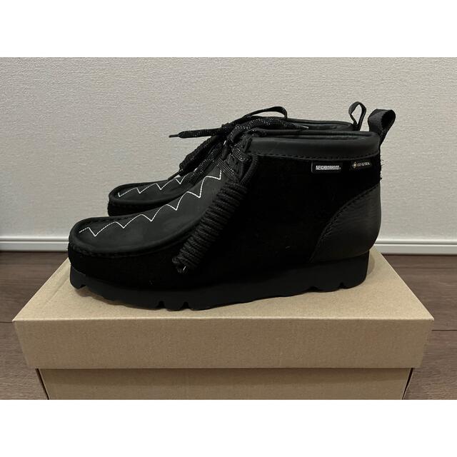 NEIGHBORHOOD(ネイバーフッド)のNEIGHBORHOOD × CLARKS WALLABEE GTX メンズの靴/シューズ(ブーツ)の商品写真