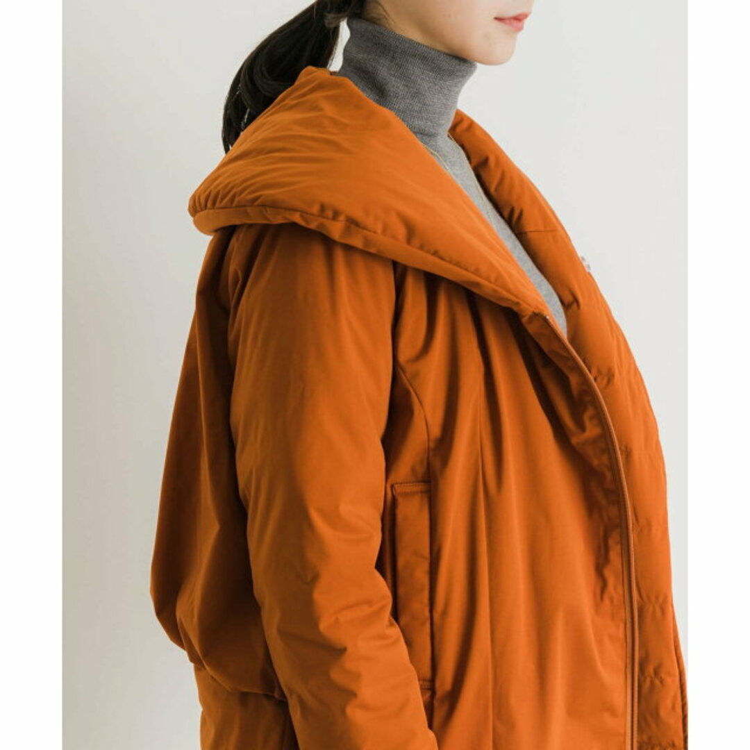 URBAN RESEARCH(アーバンリサーチ)の【terracotta】YOSOOU Shawl Back Gather Coat レディースのジャケット/アウター(ダウンジャケット)の商品写真