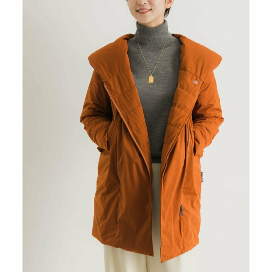 URBAN RESEARCH(アーバンリサーチ)の【terracotta】YOSOOU Shawl Back Gather Coat レディースのジャケット/アウター(ダウンジャケット)の商品写真