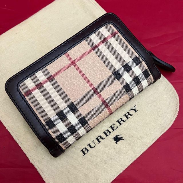 Burberry☆二つ折り財布 レディースのファッション小物(財布)の商品写真
