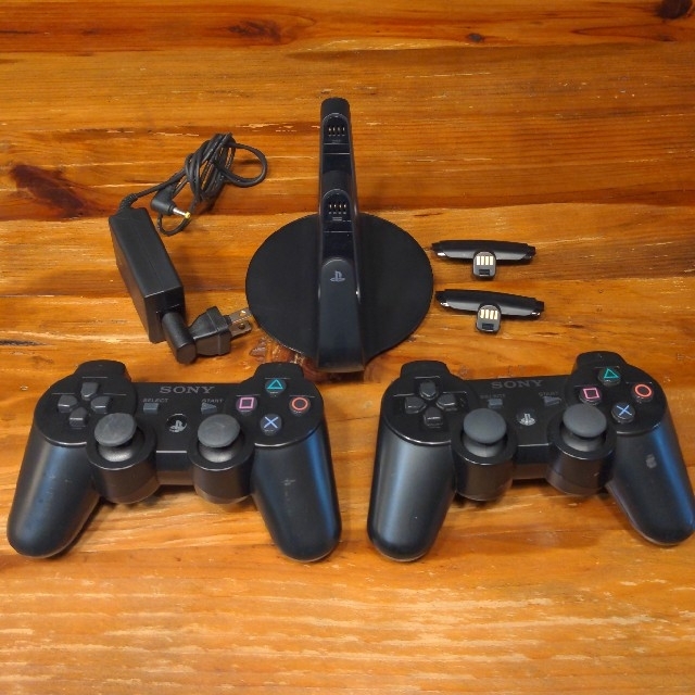 PS3 コントローラー用 純正充電スタンド　コントローラー2個付き
