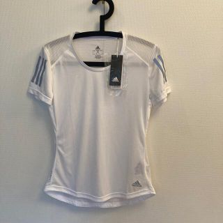 アディダス(adidas)のadidas レディースTシャツ(Tシャツ(半袖/袖なし))