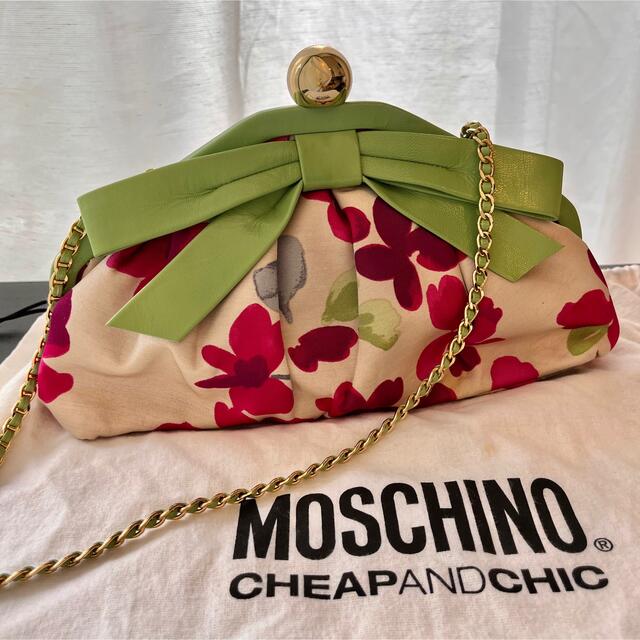 MOSCHINO - MOSCHINO cheap and chic クラッチバッグ 花柄クラッチの