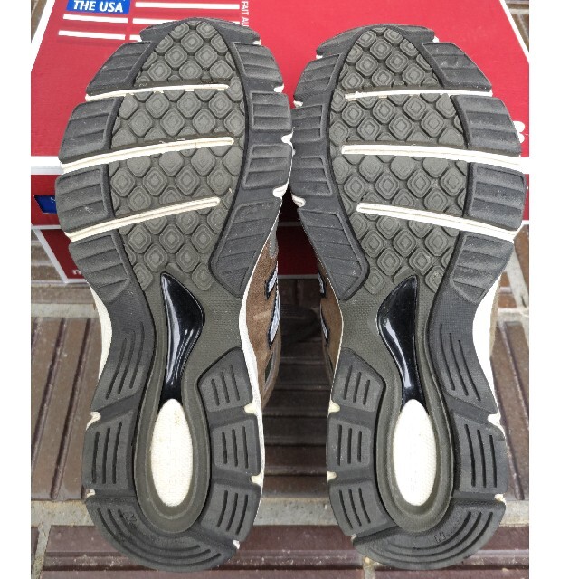 New Balance(ニューバランス)のNew Balance 990 v4　23.5 グリーン カーキ レディースの靴/シューズ(スニーカー)の商品写真