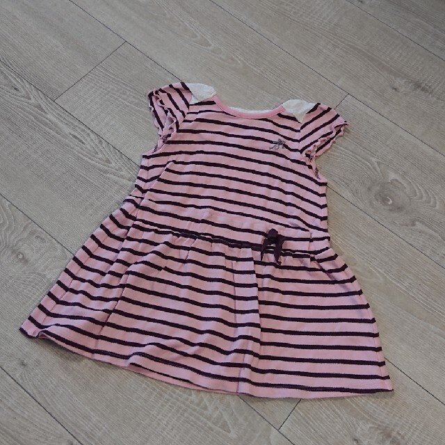 BeBe(ベベ)のBeBe ワンピース サイズ90 キッズ/ベビー/マタニティのキッズ服女の子用(90cm~)(ワンピース)の商品写真