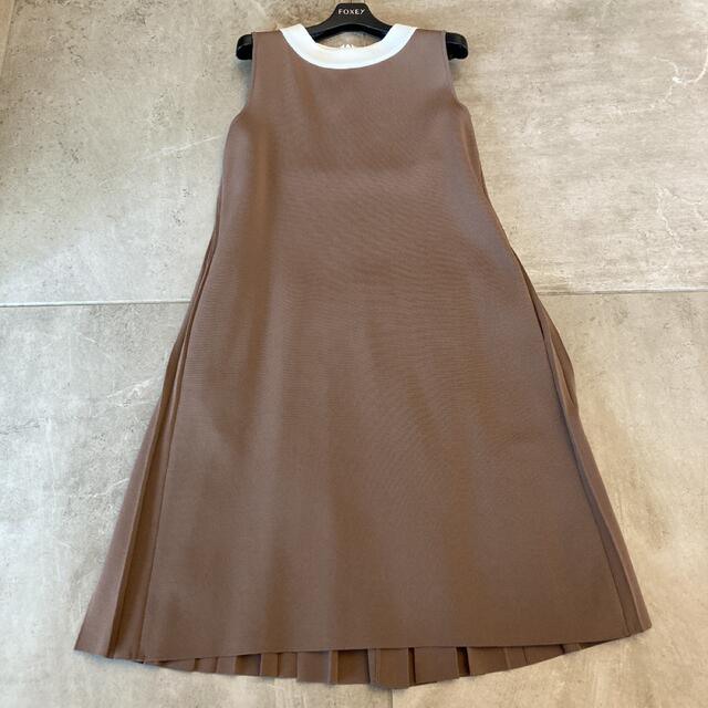 フォクシー 2021年KNIT DRESS “AMBROSIA”ひざ丈ワンピース