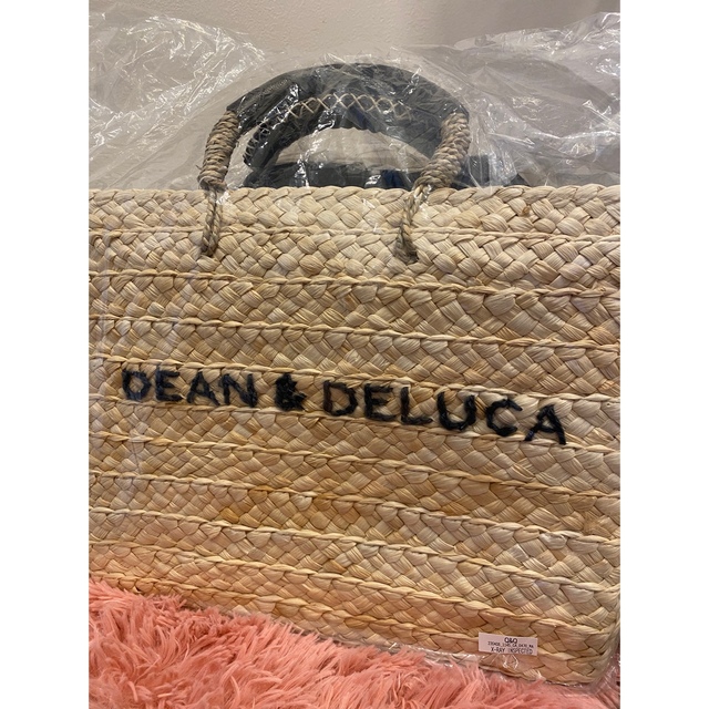 DEAN & DELUCA(ディーンアンドデルーカ)の新品未使用DEAN & DELUCA(ディーン&デルーカ保冷カゴバッグ レディースのバッグ(かごバッグ/ストローバッグ)の商品写真