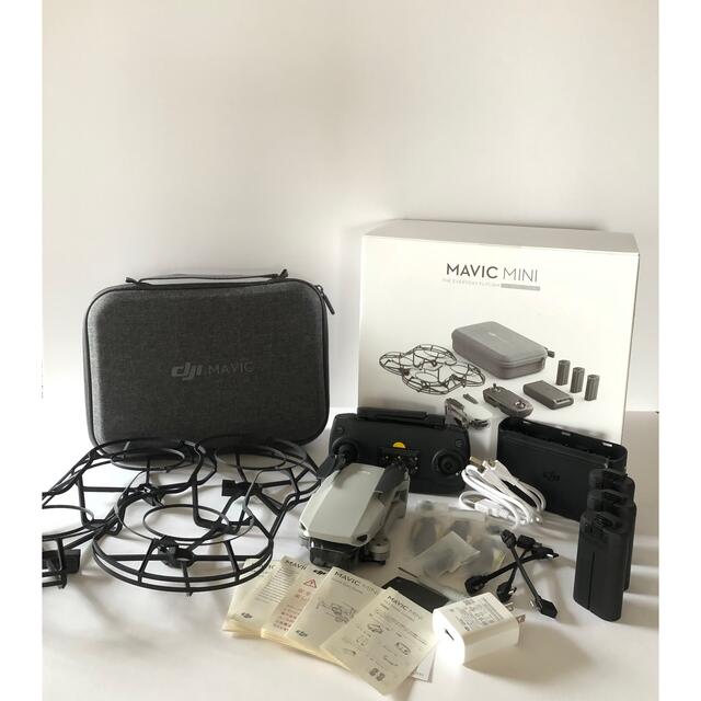 DJI Mavic Mini コンボ ドローン 200g未満 カメラ付きの通販 by taco DJI Mavic Mini コンボ ドローン 200g未満 カメラ付き