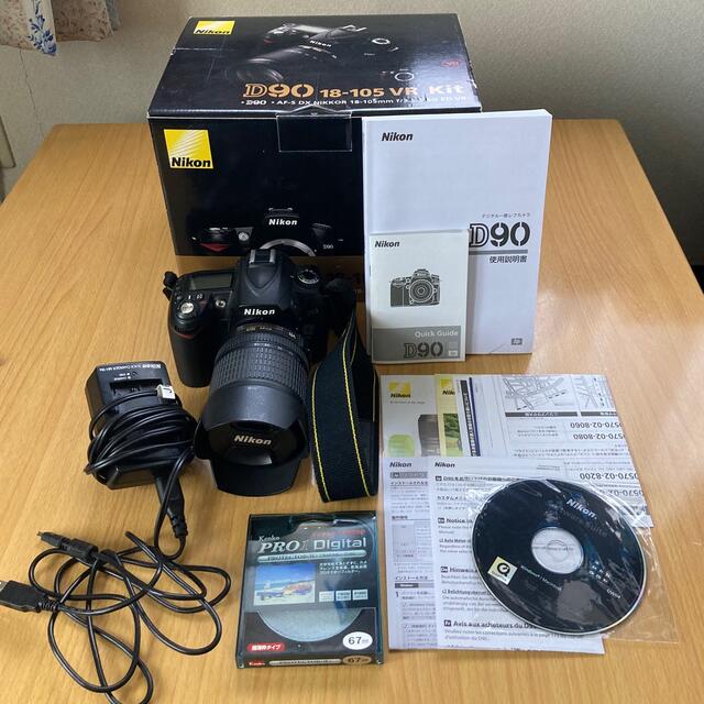 Nikon ニコン D90 18-105 VR Kit  一眼