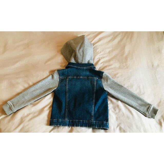 H&M(エイチアンドエム)の120cm  デニムジャケット キッズ/ベビー/マタニティのキッズ服男の子用(90cm~)(ジャケット/上着)の商品写真