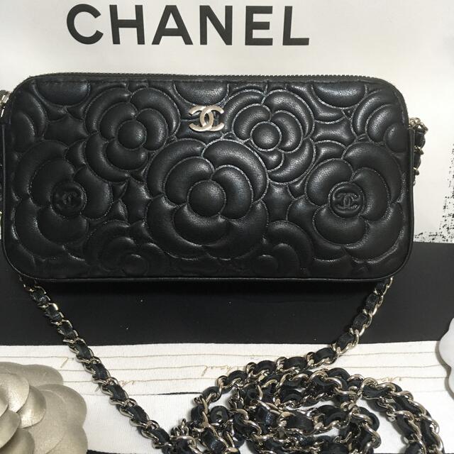 超美品CHANEL シャネル  カメリアラムスキン ココマーク 黒