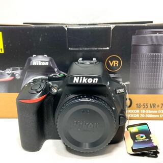 Nikon ニコンD5600ダブルズームキット629ショット美品