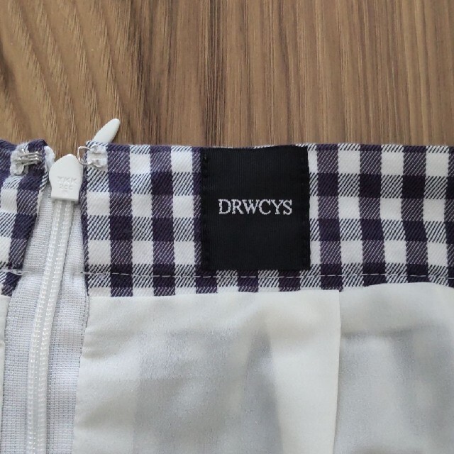 DRWCYSのギンガムチェックのスカート